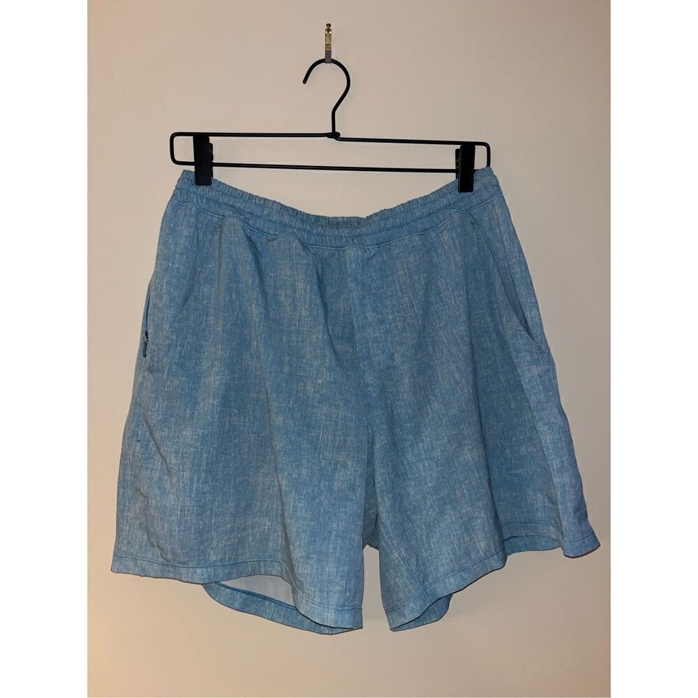 Lululemon Men’s Pace Breaker Shorts Baby Blue Size Large